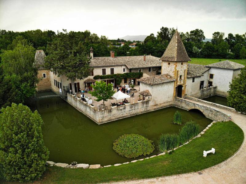 photo d un domaine lors d un reportage de mariage par un photographa de la mulatiere a cote d oullins