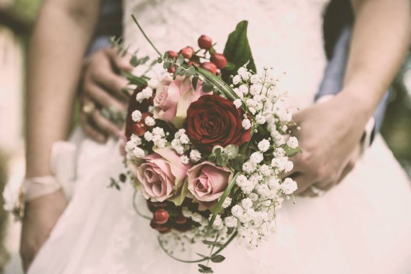 photos d'un bouquet de fleur de la mariée avec un effet pastel